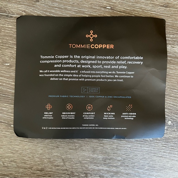 New Women’s Tommie Copper M 7-9.5 4 Pack of Over the Calf Compression Socks - Picture 6 of 7